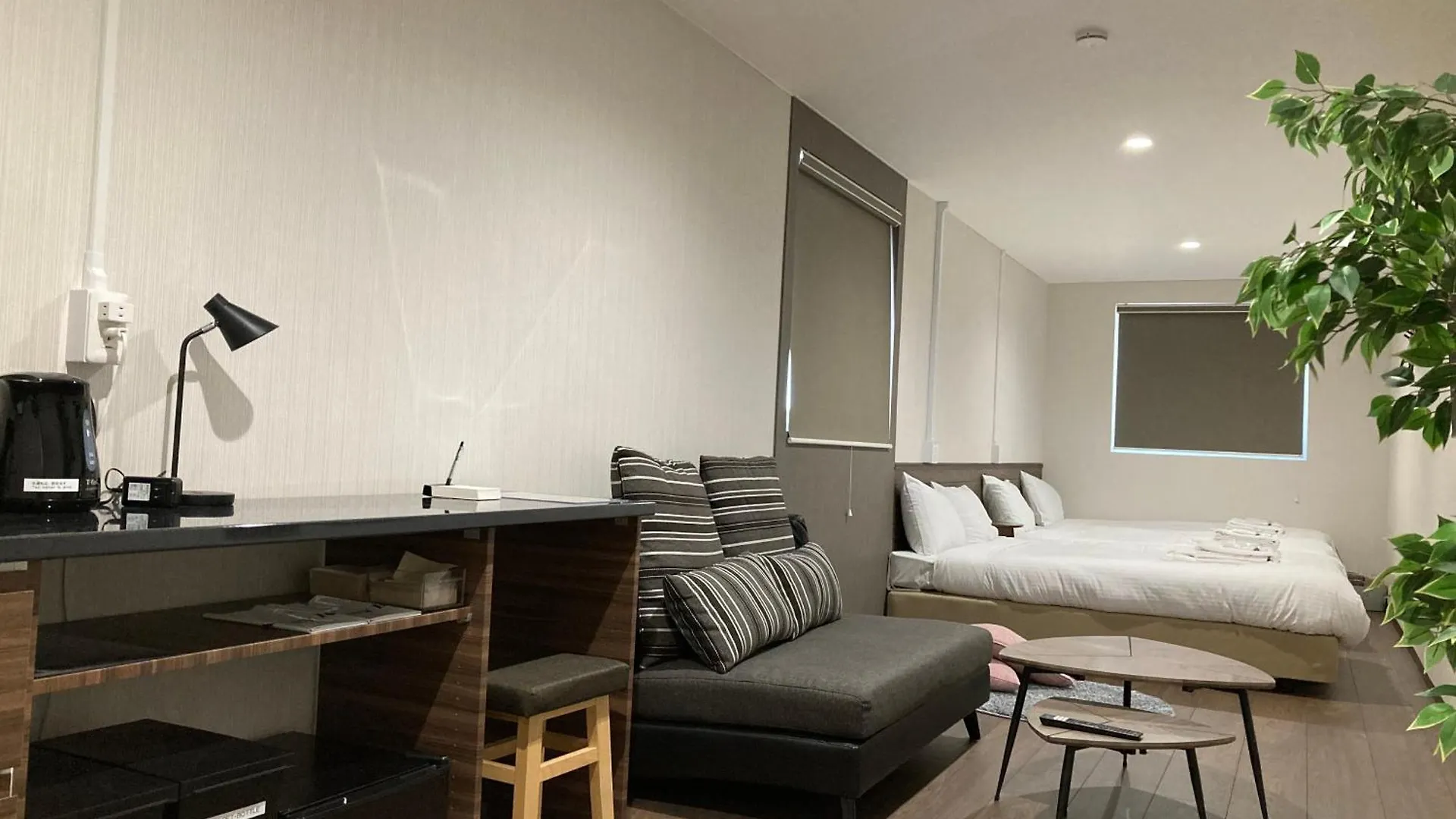 Rj Hotels Отару